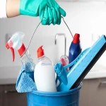 The price of bulk purchase of detergent containing bleach is cheap and reasonable