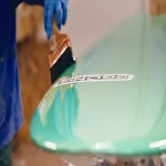 Resin coating surfboard with complete explanations and familiarization