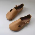 introducing Skechers women's leather shoes with its history