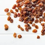 The price of bulk purchase of dried fruit sultanas is cheap and reasonable