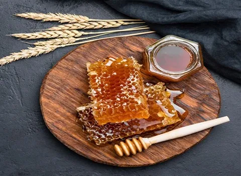 عسل طبیعی در مشهد؛ گشنیز مریم گلی زود هضم 2 رنگ روشن تیره Honey