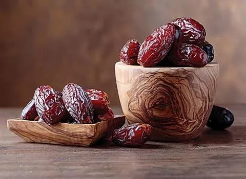 خرید خرما پیارم + معرفی کارخانه تولید و عرضه پخش
