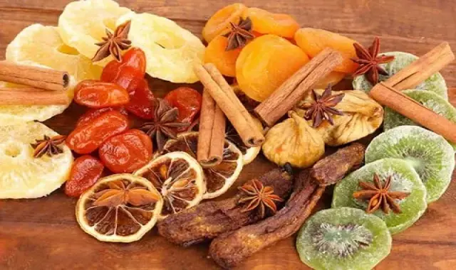 میوه خشک قم؛ سیب پرتقال کیوی هلو حاوی Vitamin