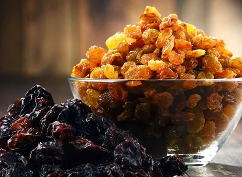 کشمش معمولی؛ آجیلی شیره گیری درمان یبوست تقویت حافظه Raisins
