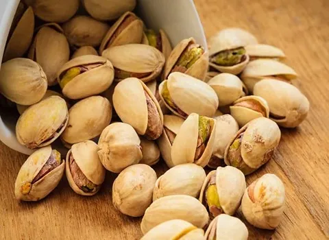 پسته امروز زرند؛ درشت دهن باز Vitamin B مس نیاسین