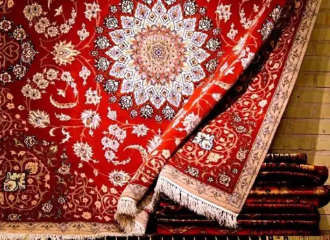 فرش ابریشم شش متری (قالی) طرح کمال الملک سرمه ای 700 شانه