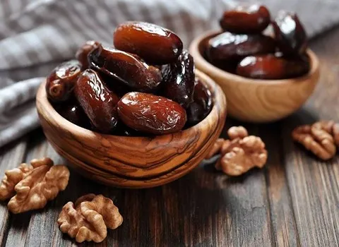 خرید خرما زاهدی عمده + معرفی کارخانه تولید و عرضه پخش