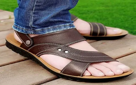 کفش صندل قزوین؛ دست دوز صنعتی چرم 2 مدل (کالج تشریفاتی)