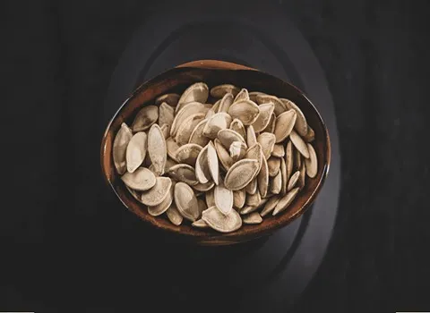 تخمه کدو درشت مرمری؛ خوشمزه مغز دار دارای پوست نازک pumpkin