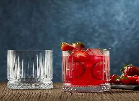 راهنمای خرید لیوان بلور ایرانی با شرایط ویژه و قیمت استثنایی