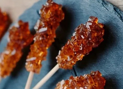 نبات مشهد بسته بندی؛ ساده طعم دار (زعفرانی نعنایی گل محمدی) چوبی Mashhad