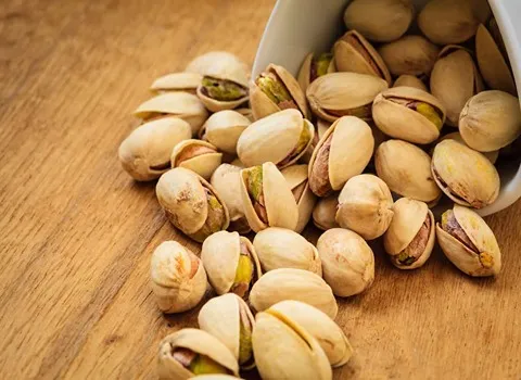 پسته اکبری کرج؛ قرمز روشن طعمی خوشمزه دارای ویتامین پروتئین Pistachio