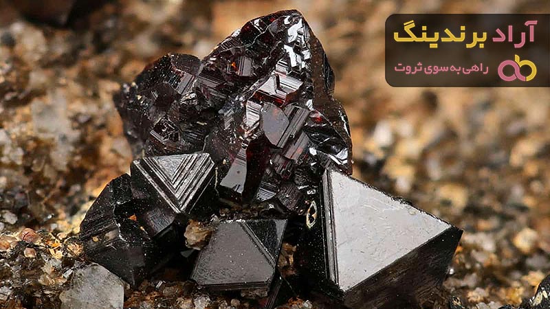 کاربرد سنگ آهن مگنتیت در صنایع مختلف و بررسی میزان چگالی آن