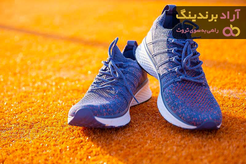 خرید کفش ورزشی سالنی اورجینال با قیمت استثنایی