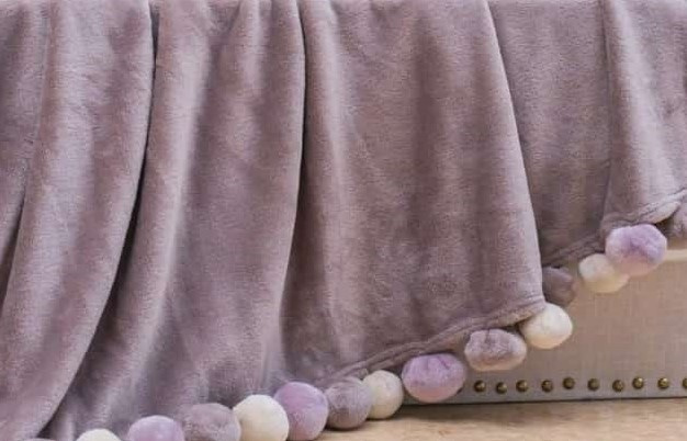 مناسب ترین قیمت پتو مسافرتی برق لامع در دی ۱۴۰۱