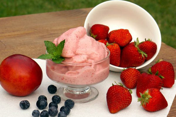 خرید و قیمت انواع ماست میوه ای خانگی