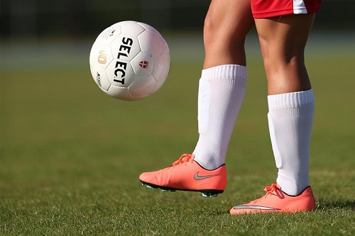 بهترین کفش ورزشی بچگانه + قیمت خرید عالی