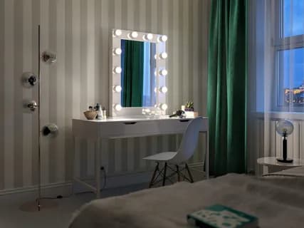 خرید و قیمت آینه گریم رو میزی گرد