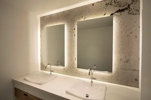 قیمت خرید آینه چراغ دار آرایشی + عکس