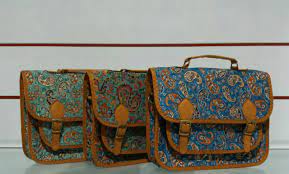 راهنمای خرید کیف دستی سنتی + قیمت عالی