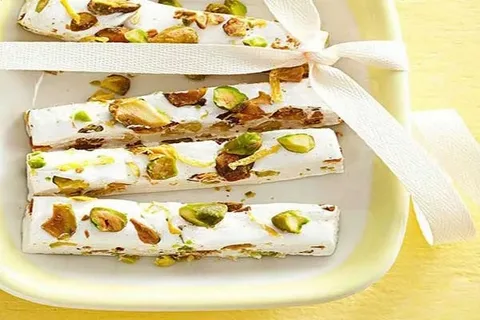 مناسب ترین قیمت گز لقمه ای انتیک دی ۱۴۰۱