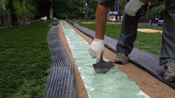 خرید و قیمت روز چسب چمن مصنوعی