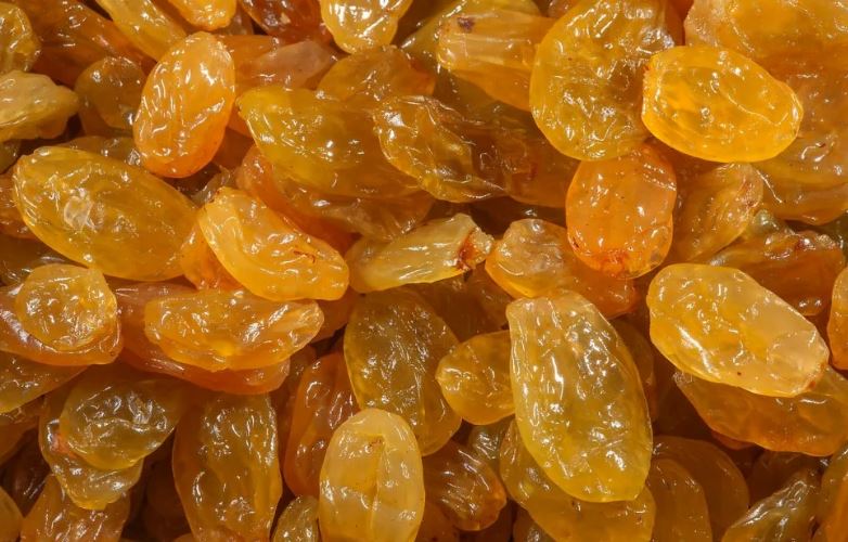 کشمش تیزابی