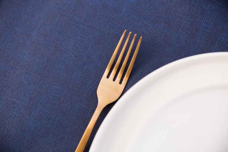 راهنمای خرید سفره یکبار مصرف 50 متری + قیمت عالی