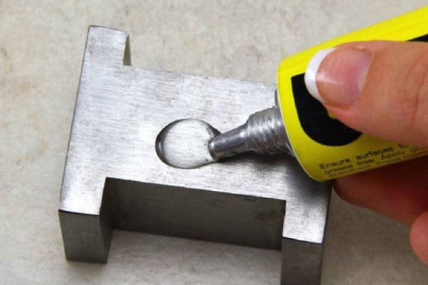 مشخصات چسب آهن با غلظت + قیمت خرید