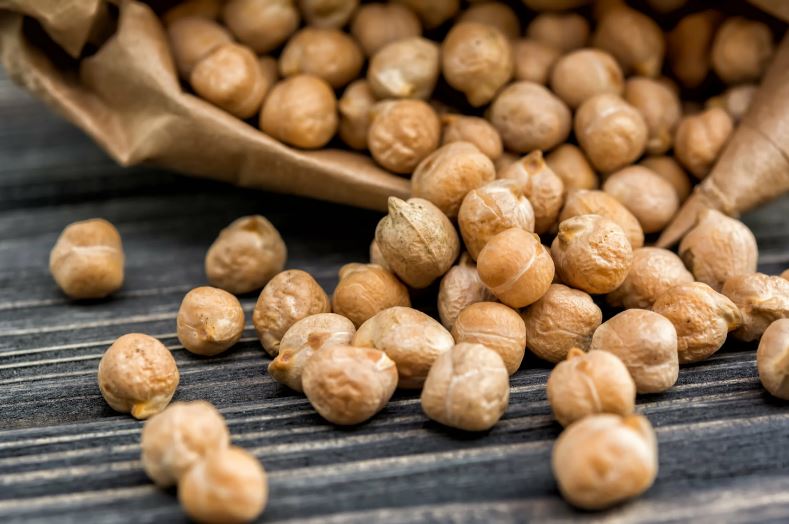 مناسب ترین قیمت نخود سه خان در دی ۱۴۰۱