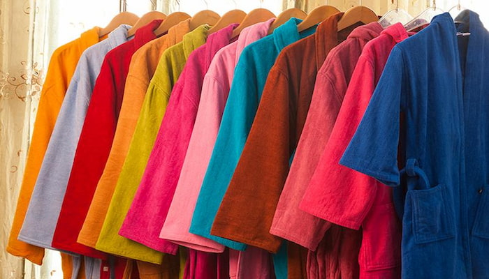 خرید جدیدترین انواع حوله تن پوش برق لامع