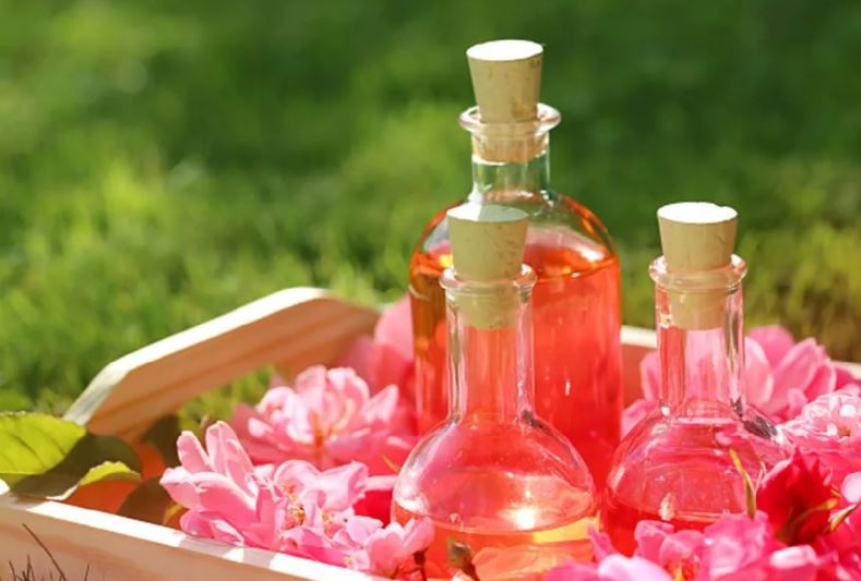 قیمت روغن گل + خرید انواع متنوع روغن گل