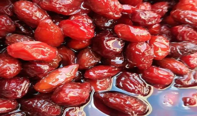 قیمت خرید زغال اخته قرمز + مزایا و معایب