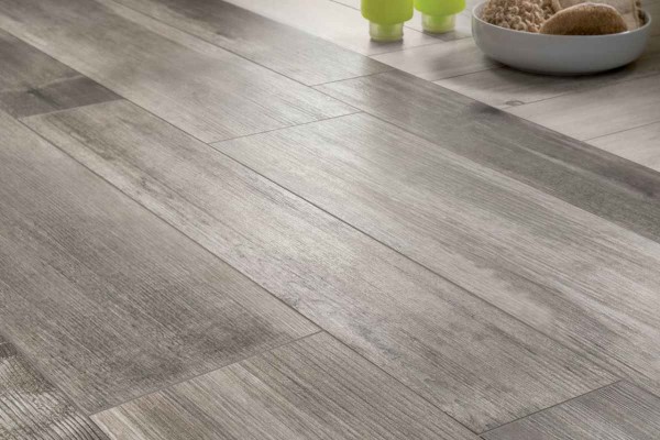 سرامیک کف پذیرایی؛ رنگ طوسی، سفید (روشن، تیره) با ابعاد 60*60، 80*80