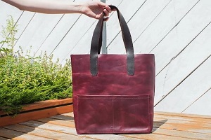 قیمت و خرید انواع کیف چرم طبیعی اداری دست دوز