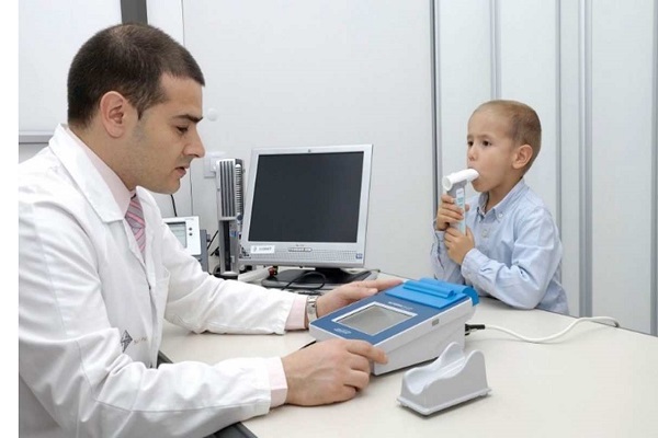 دستگاه اسپیرومتری چگونه کار میکند؟ قیمت خرید