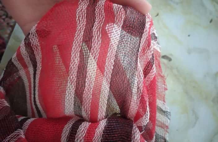 قیمت خرید دستمال یزدی نخی از تولید به مصرف به صورت عمده و تک فروشی