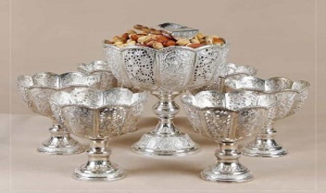 مناسب ترین قیمت ظروف نقره تزئینی در دی ۱۴۰۱