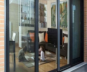 خرید و قیمت توری پلیسه درب بالکن