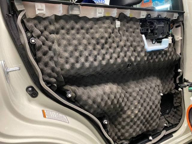 مشخصات عایق صوتی خودرو + قیمت خرید