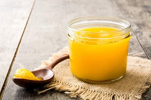 روغن شترمرغ با خواص حجم دهندگی زرین آمل + قیمت