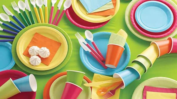 قیمت خرید ظروف یکبار مصرف مجلسی + تست کیفیت
