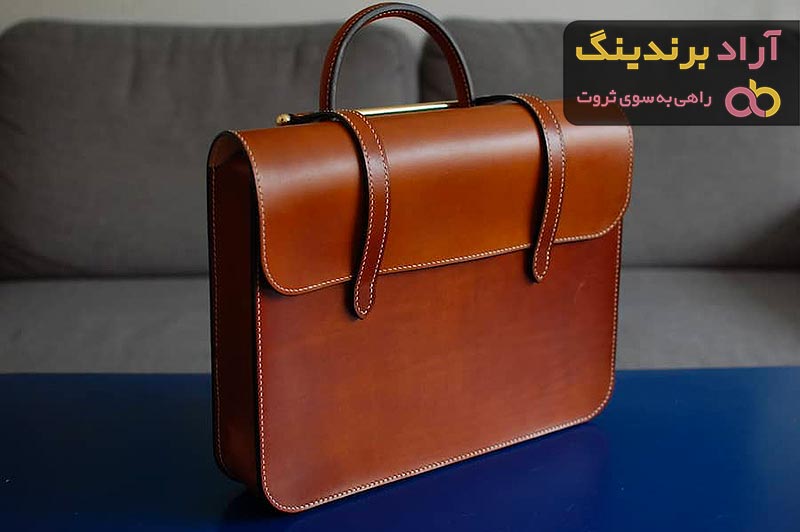 چگونه کیف چرم را تمیز کنیم؟