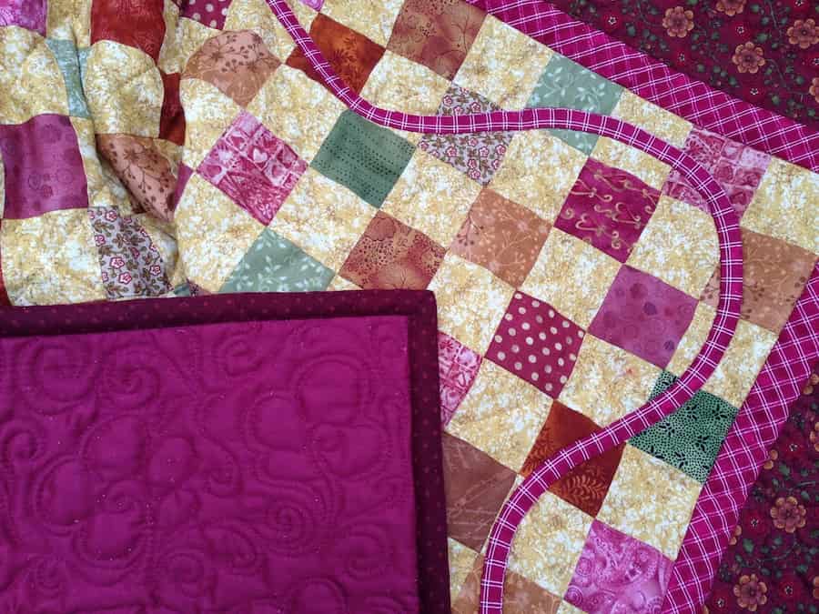 چهل تکه دوزی با پارچه مبلی؛ بهترین پارچه برای تکه دوزی