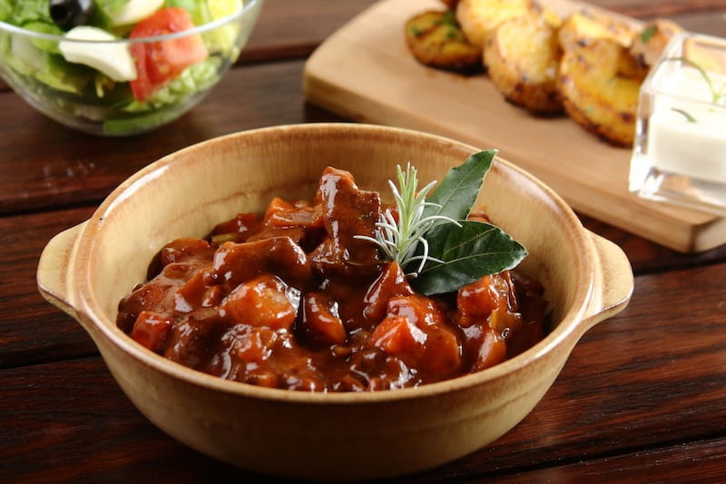 خورش کدو حلوایی با رب انار + مرغ و آلو