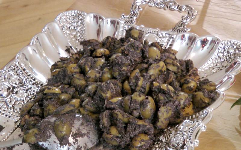 قیمت زیتون پرورده شرکتی