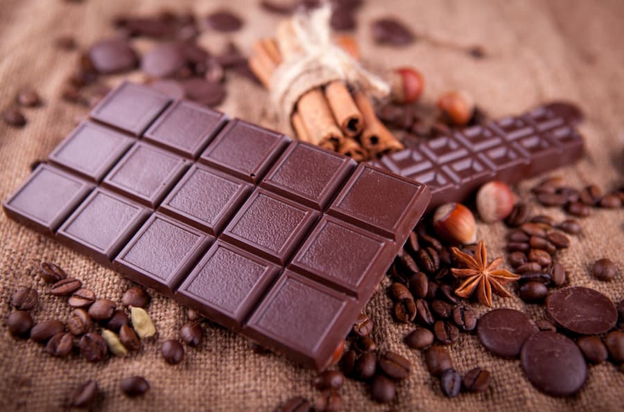 قیمت شکلات تخته ای کیلویی