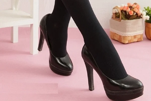 جوراب زنانه شیشه ای | قیمت خرید عمده و تک فروشی