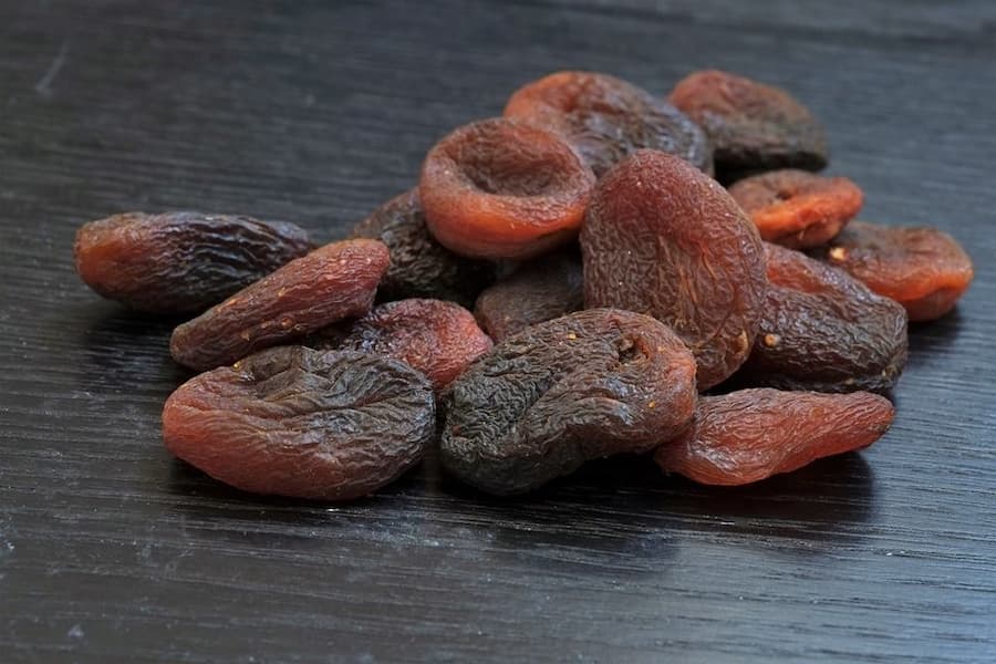 قیمت قیسی سیاه درجه یک