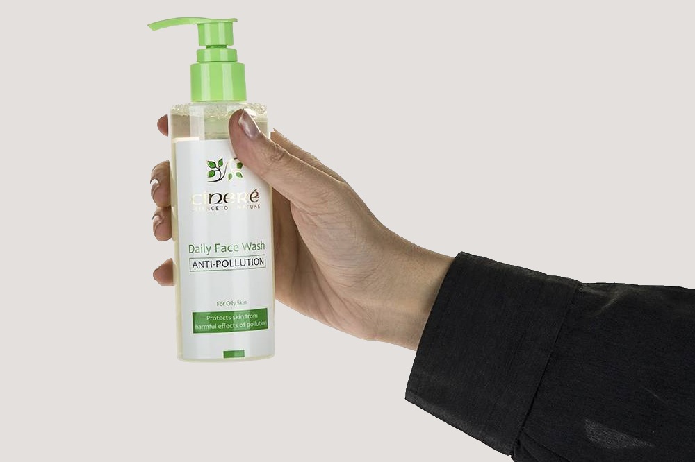 قیمت شوینده صورت سینره پوست چرب